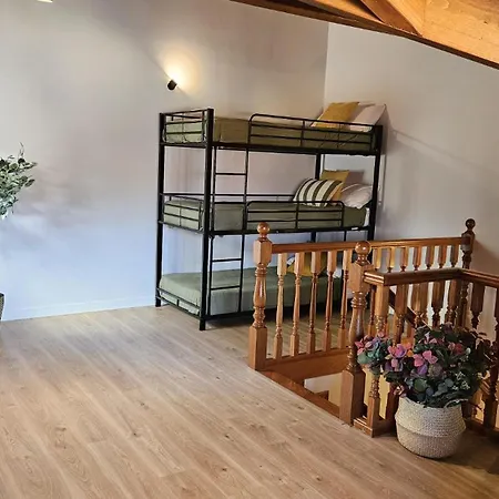 Nyaraló Casa Arenal Comillas, Grande, Centrico Y Tranquilo, Con Jardin Y Piscina, Ideal Familias