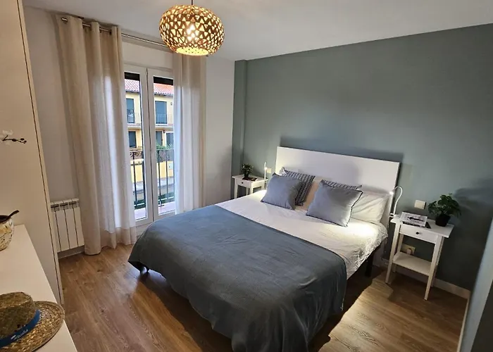 Casa Arenal Comillas, Grande, Céntrico Y Tranquilo, Con Jardín Y Piscina, Ideal Familias * Comillas