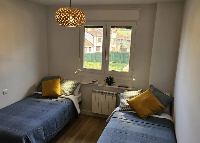 Casa Arenal Comillas, Grande, Céntrico Y Tranquilo, Con Jardín Y Piscina, Ideal Familias Hébergement de vacances Comillas