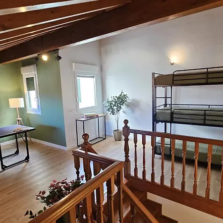 Дом отдыха Casa Arenal Comillas, Grande, Centrico Y Tranquilo, Con Jardin Y Piscina, Ideal Familias *