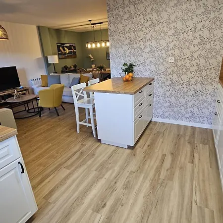 Casa Arenal Comillas, Grande, Centrico Y Tranquilo, Con Jardin Y Piscina, Ideal Familias