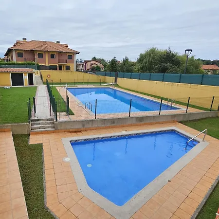 Casa Arenal Comillas, Grande, Centrico Y Tranquilo, Con Jardin Y Piscina, Ideal Familias Дом отдыха Комильяс